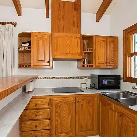 Villas Marineta Park * Cala'N Blanes (Menorca)